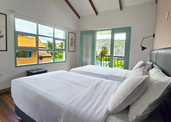 Auka Boutique Hotel *